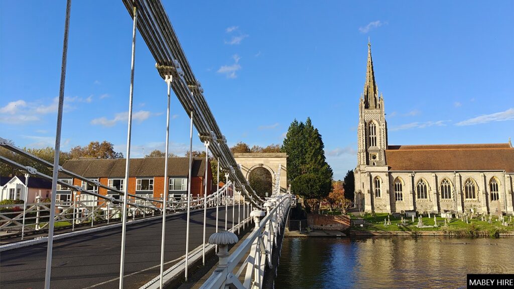 The bearings on the bridge piers and abutments were of an unusual design, so repair required a carefully phased approach.